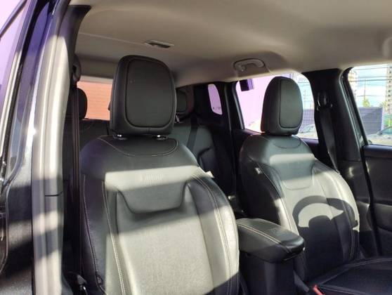 JEEP RENEGADE 1.3 T270 TURBO FLEX LONGITUDE AT6